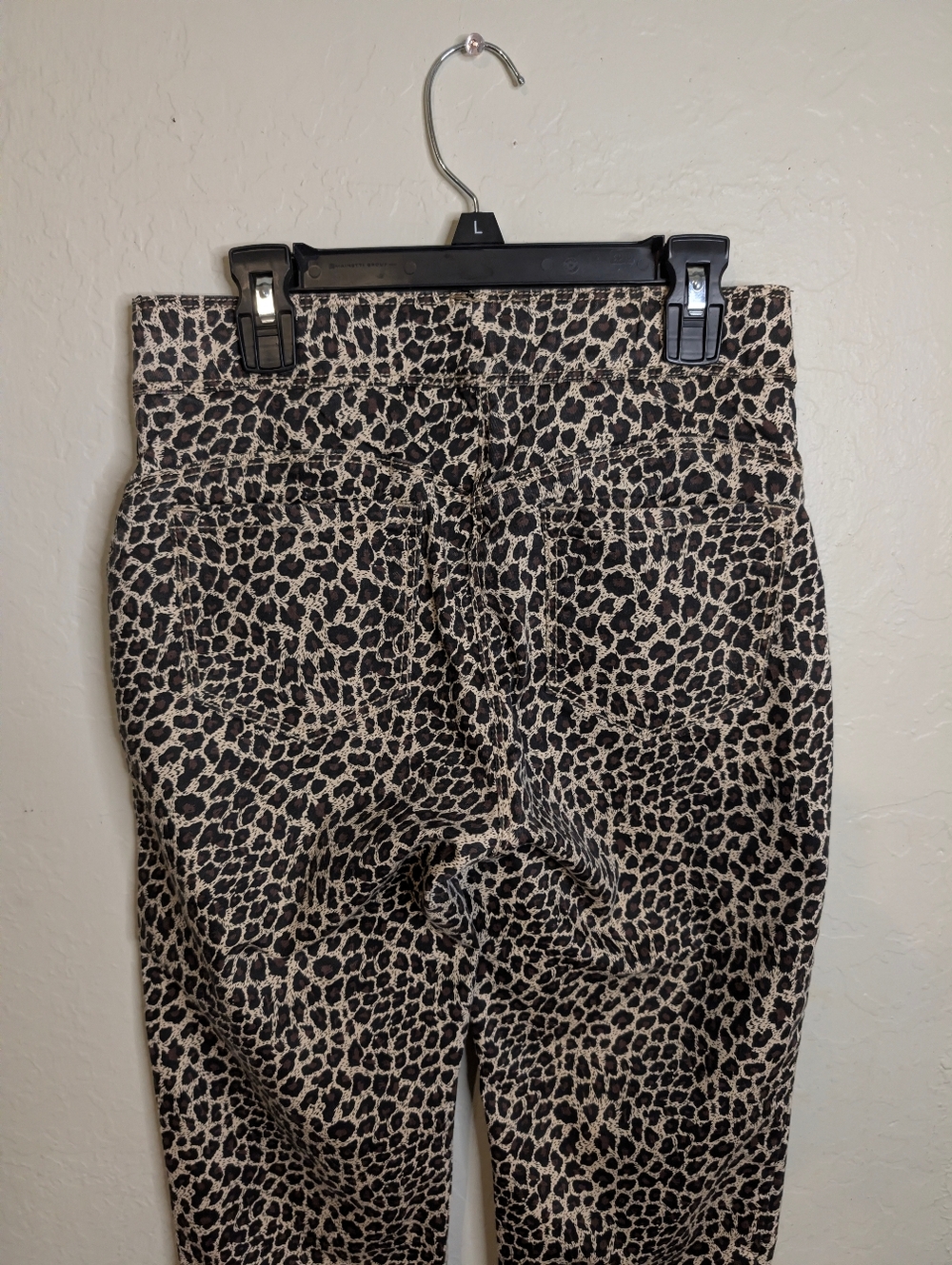 Coco + Carmen Cheetah Amazing Stretch Fit Sculpt Lift Jean Dress Pants NWT's. - Picture 6 of 16